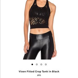 Alo Yoga Vixen fitted crop tank in black